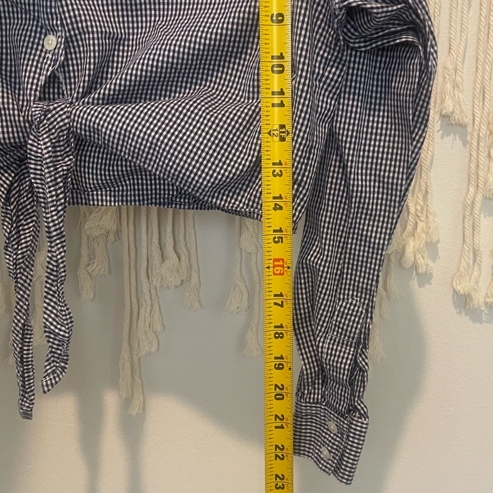 Vintage Cowgirl Long Sleeve Button-Down Crop Top W/ Tie Sz M - Picture 5 of 5